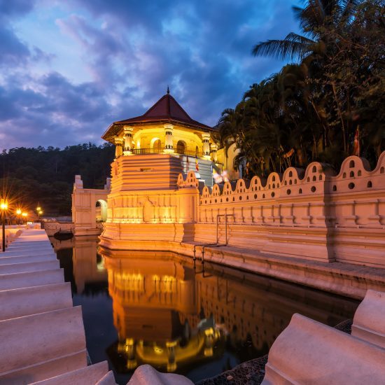 KANDY-FEATURE-IMAGE-KARUSAN-TRAVELS